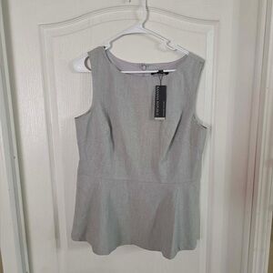 Banana Republic Women’s Gray Peplum Blouse NWT Sz 12. D-1232
